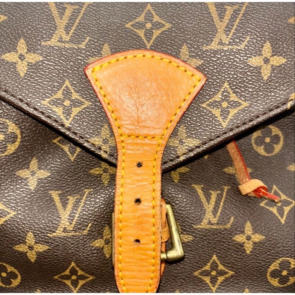 Louis Vuitton Montsouris GM Backpack - Picture 13 of 16
